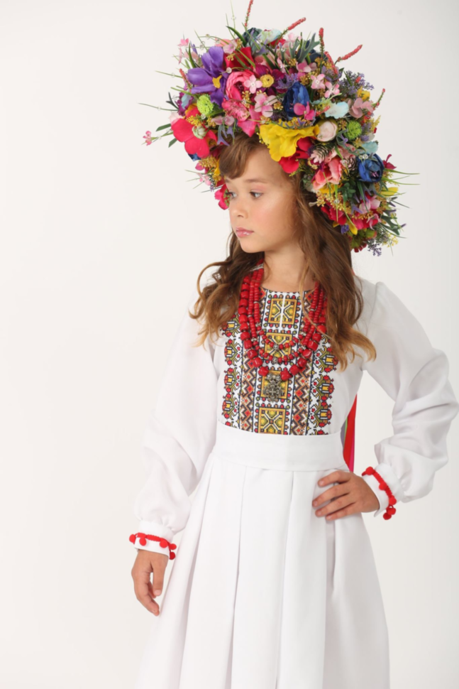 Вишита сукня "Самоцвіт"