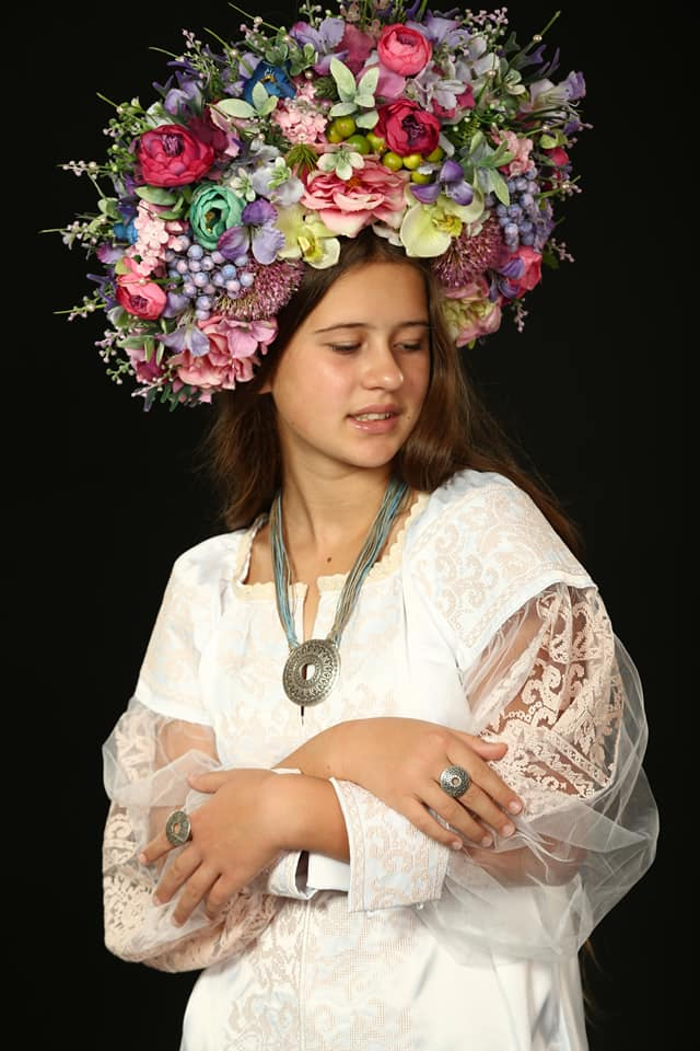 Вишиванка "Розмальовки весни"