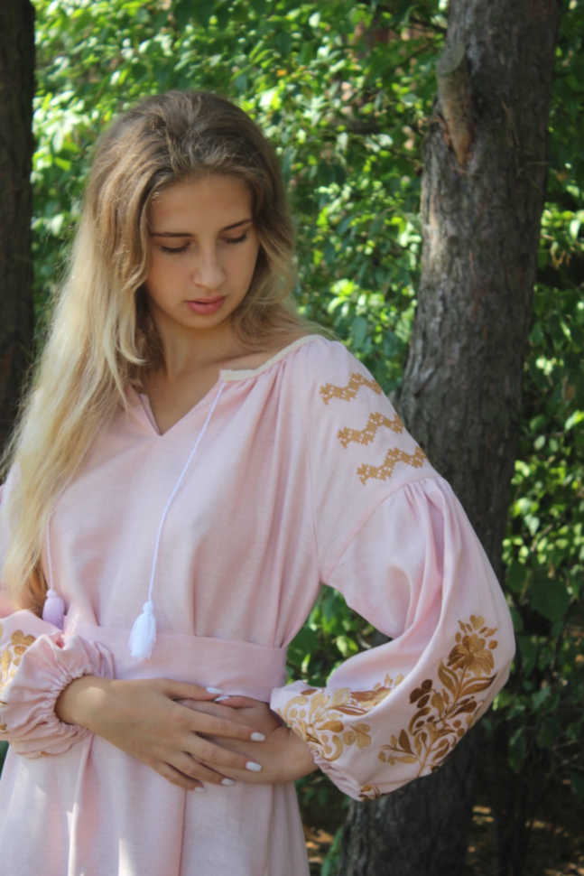 Вишита сукня "Пелюстка"