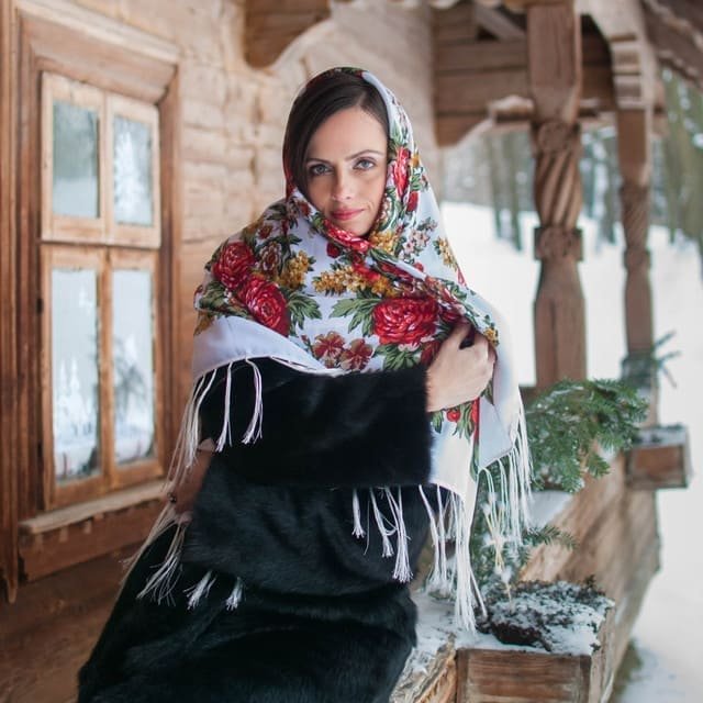 Хустка "Півонія"