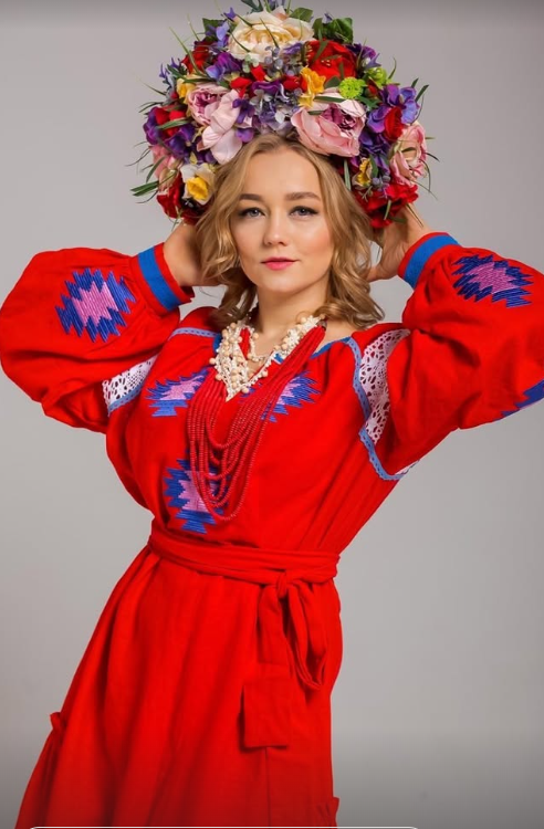 Вишита сукня "Вогонь"