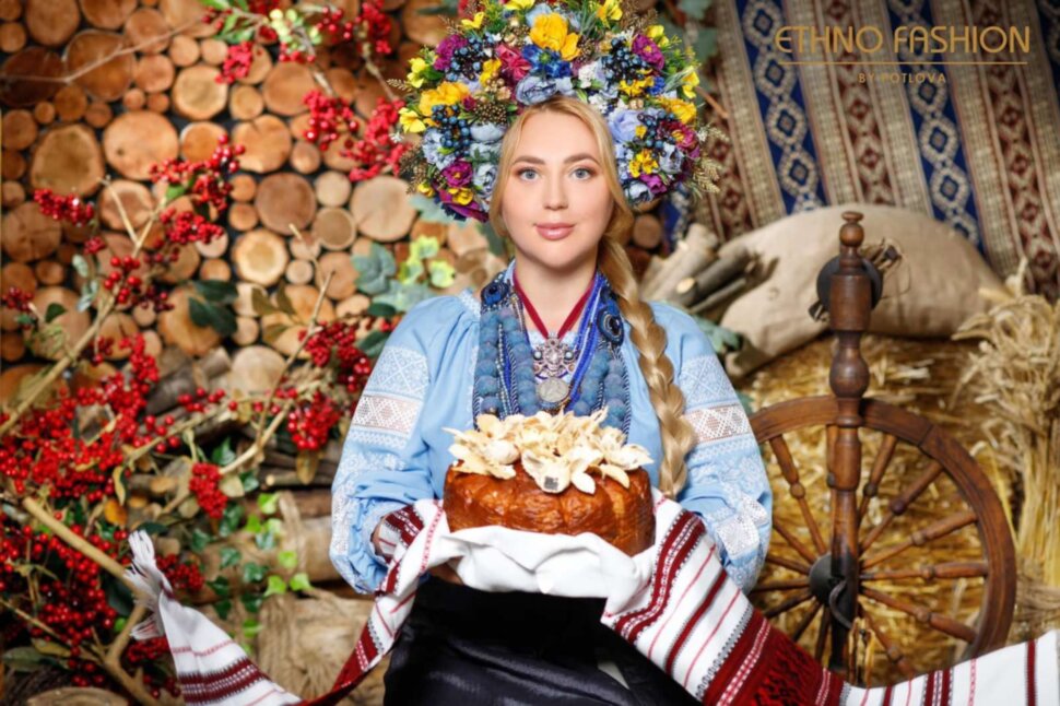 Вишиванка "Жіночність"