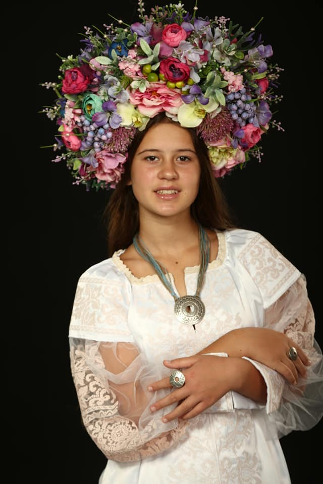 Вишиванка "Розмальовки весни"