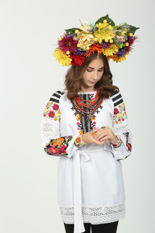 Вишиванка "Бабусина любов"